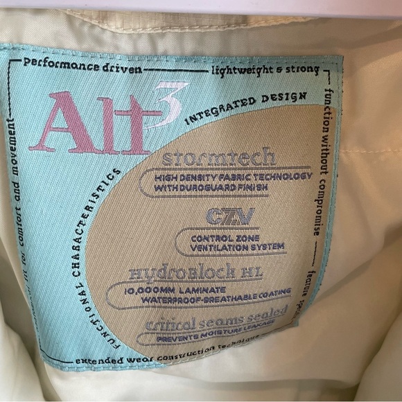 Obermeyer two-tone Dynamic ski/winter jacket Baby Blue - Picture 11 of 16